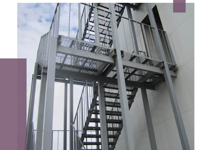 Монтаж пожарных лестниц в Елизове от 7697 руб.