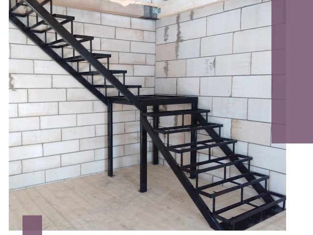 Лестницы на металлокаркасе под ключ в Елизове — изготовление и монтаж