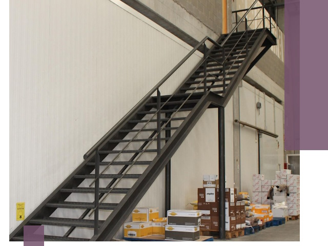 Лестницы для производства в Елизове — изготовление и монтаж