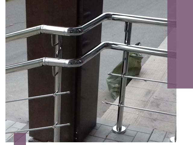 Монтаж поручней из нержавеющей стали в Елизове качественно и быстро